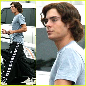 Zac Efron is LOL!