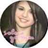 Selena Gomez (button)